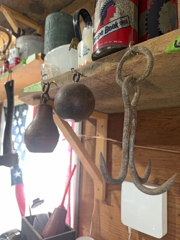 Alligator fishing hook, also two hard to find weights