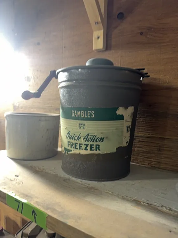Gambles ice cream freezer, also small crock
