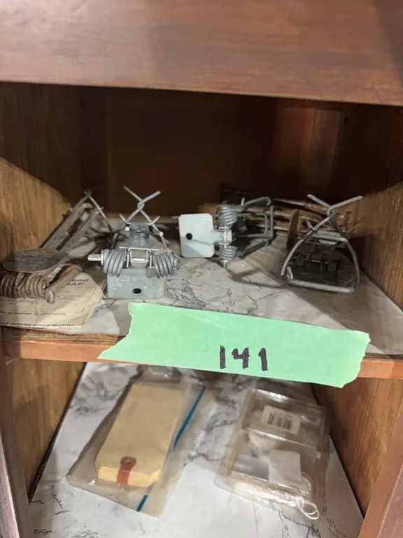 Five gopher traps