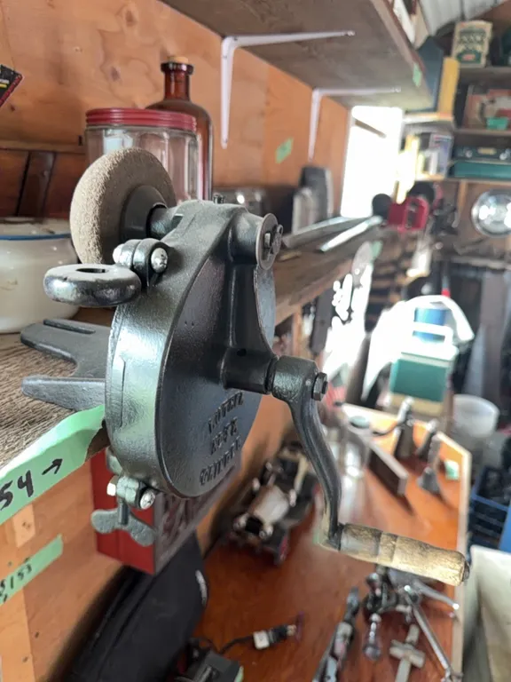 Luther crank grinder