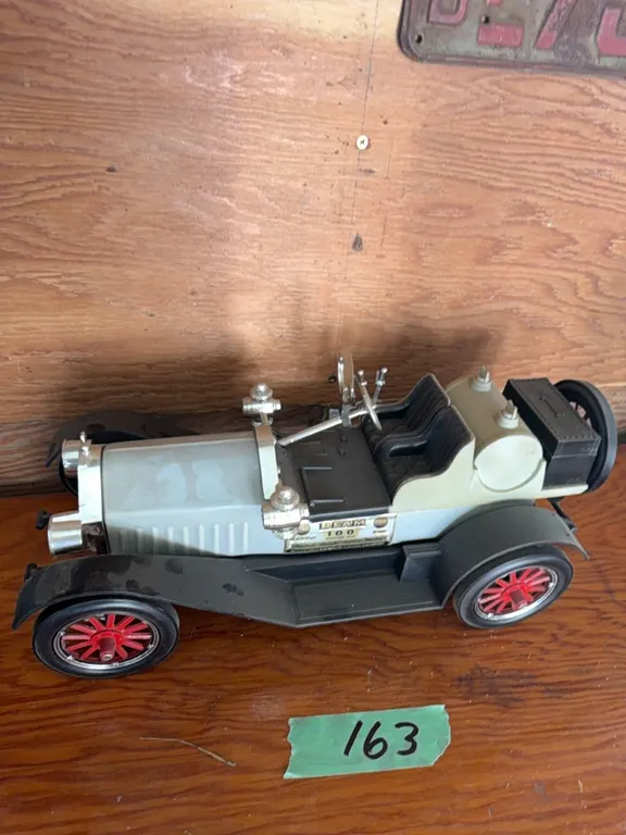Jim Beam classic car, full, unopened