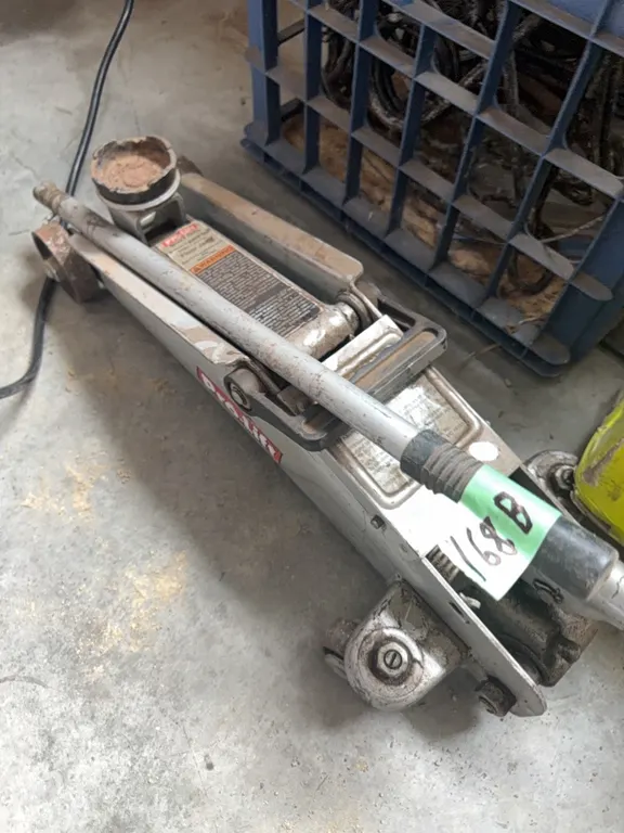 2 ton floor Jack