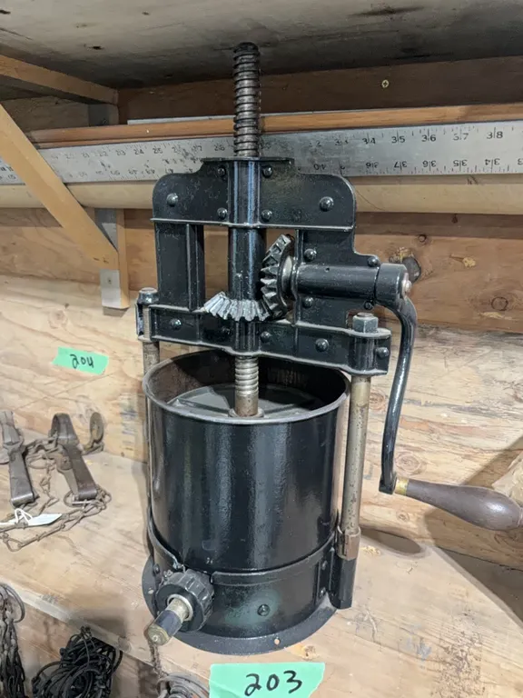 Large sausage stuffer