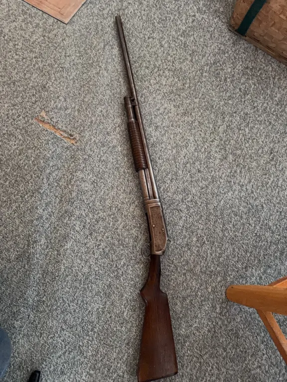 Winchester model 1897 12 ga. pump shotgun