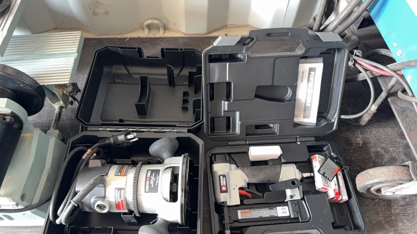 ID 4485 Router & Nail Gun