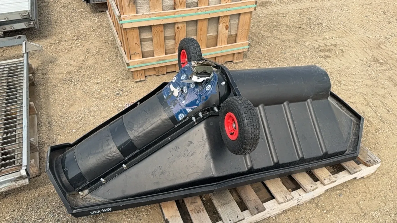 ID 4581 Hopper for Auger