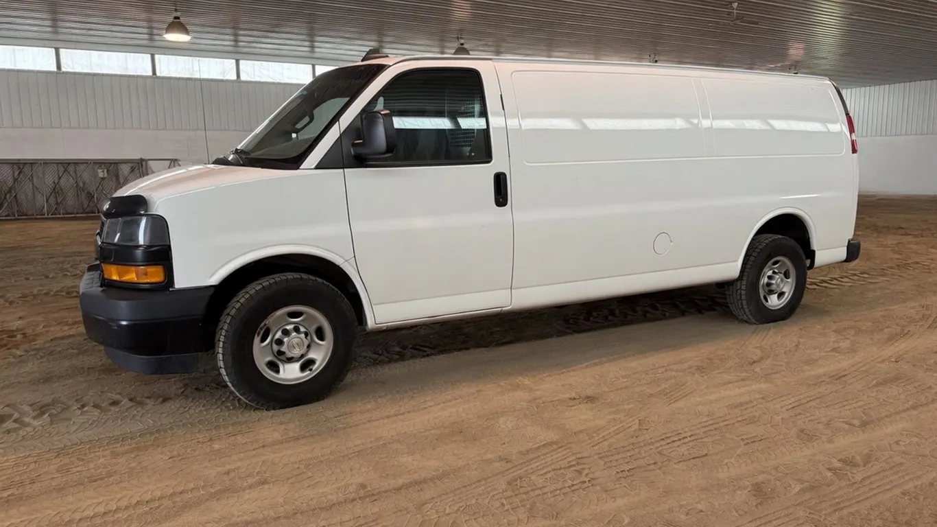2020 Chevrolet Express 2500HD Panel Van