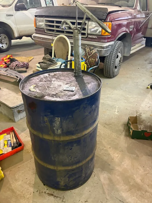 55-GALLON STEEL DRUM WITH HAND PUMP