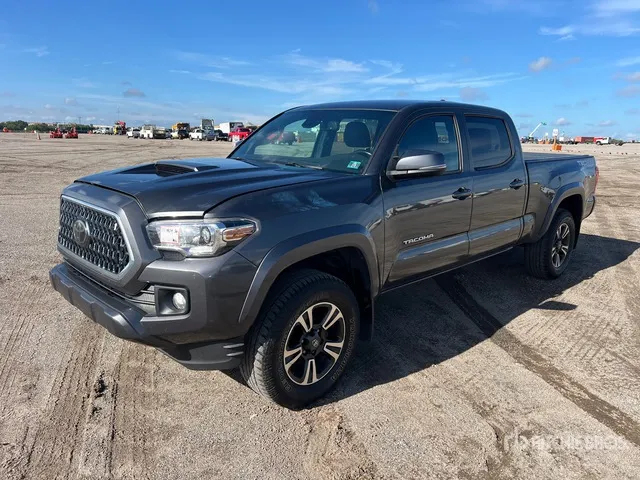 2019 Toyota Tacoma TRD Sport 4x4 Crew Cab Pickup