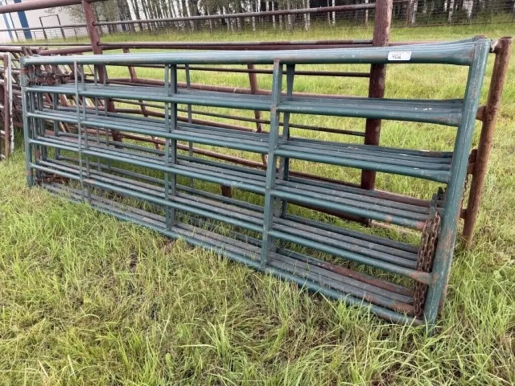 HiHog 12' Gates (6 - 1 1/2" Pipe, 4' H) /EACH GATE