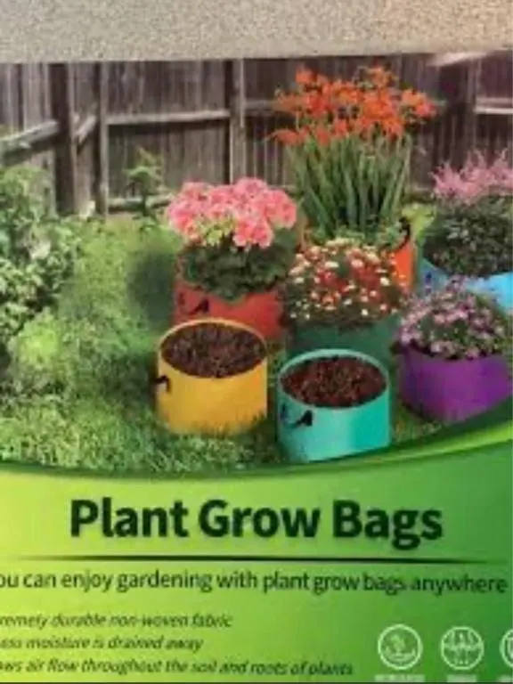 New Plant grow bag 7-5 gallon bags