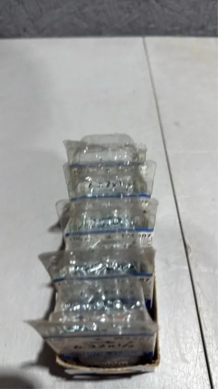 6-32x1/2� machine screws 100pcs