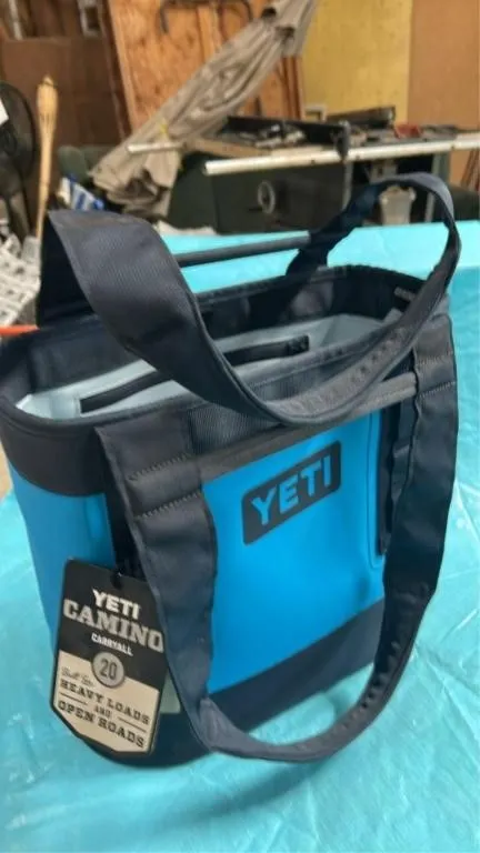 Yeti Camino Carryall 20