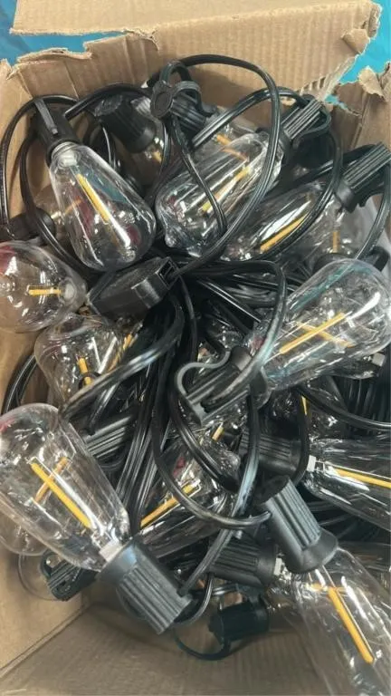 Outdoor string lights