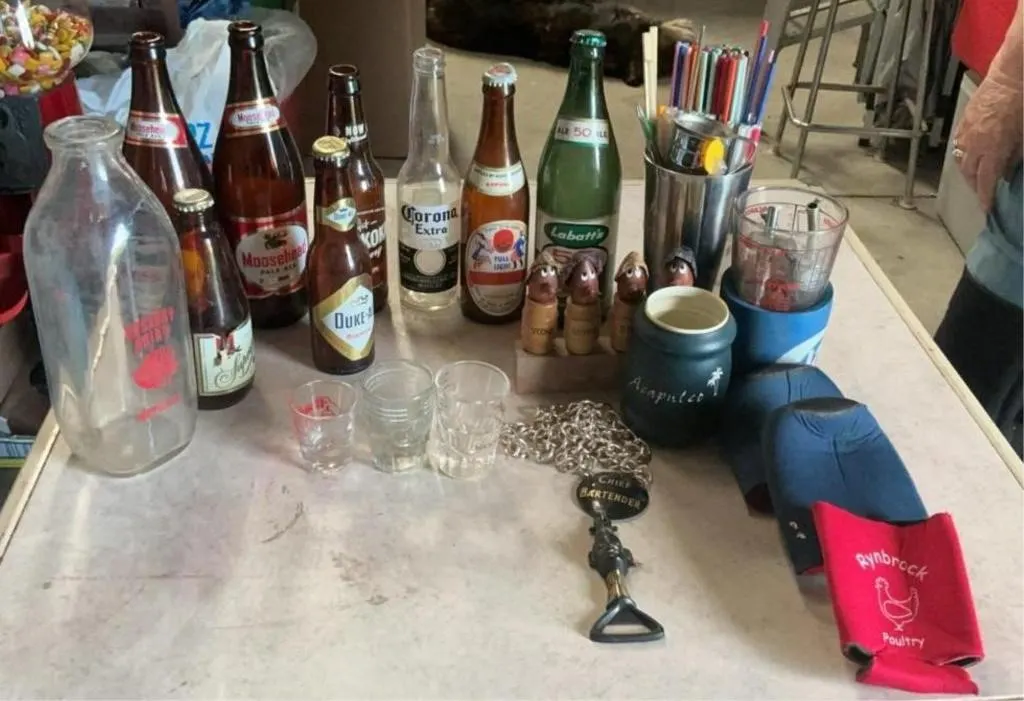 Beer bottles, bottle stoppers