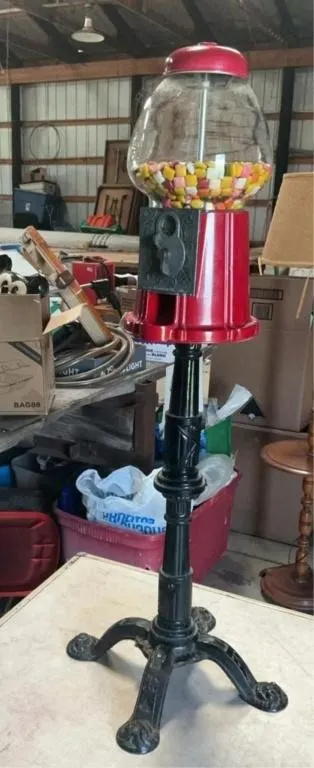 Gumball machine