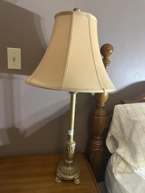 Gold lamp 31in t and flower swag
