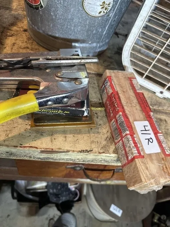 Stapler. Staples. Wooden shims