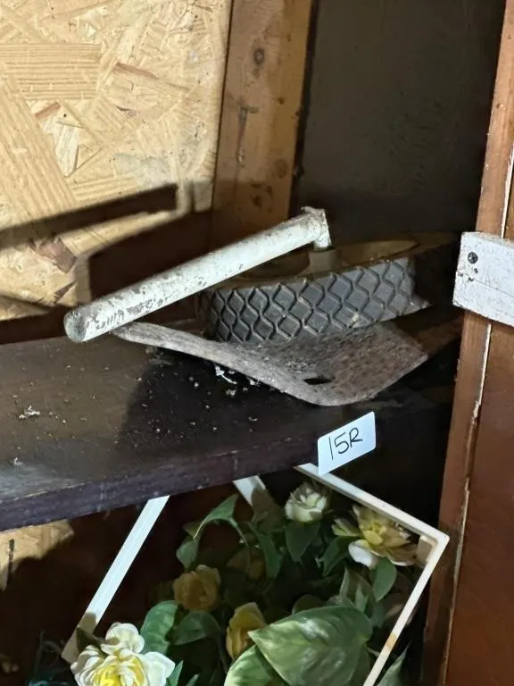 2-Tire on metal rod. Iron disc