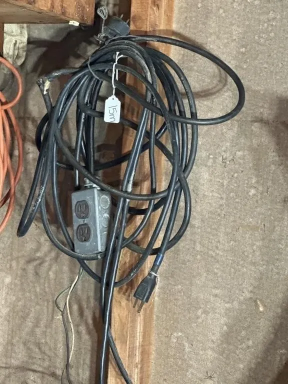 Pieces of extension cords. 1 good cord with plug