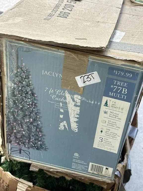 7 ft tree lights. Condition unknown