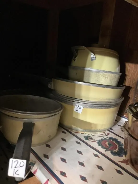 Yellow baking set 5 pots