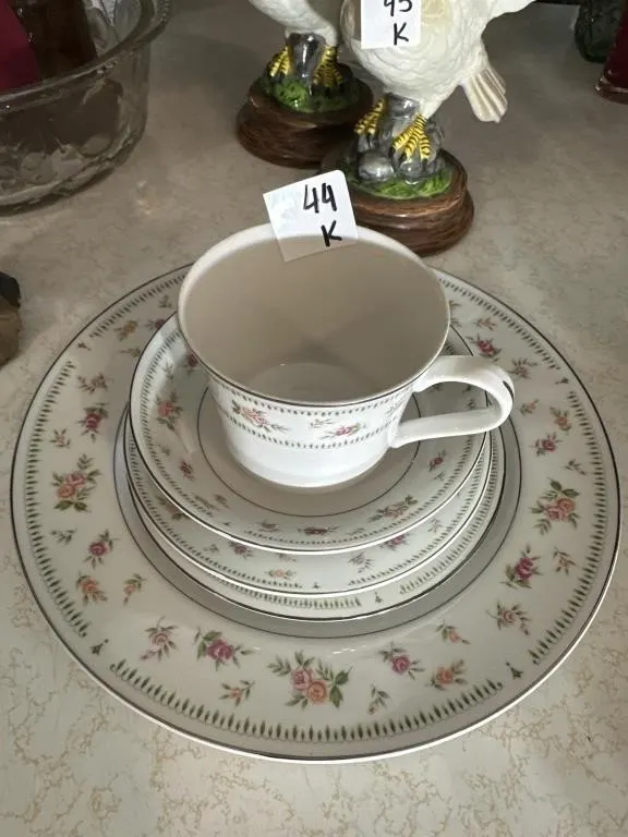 Abingdon porcelain china place setting