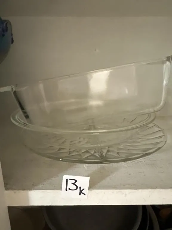 Pie plate. Divided dish. Loaf pan