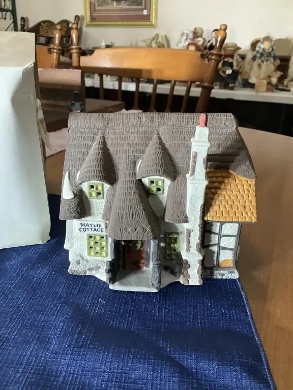 5x6 Heritage Village Series. Dickens Village