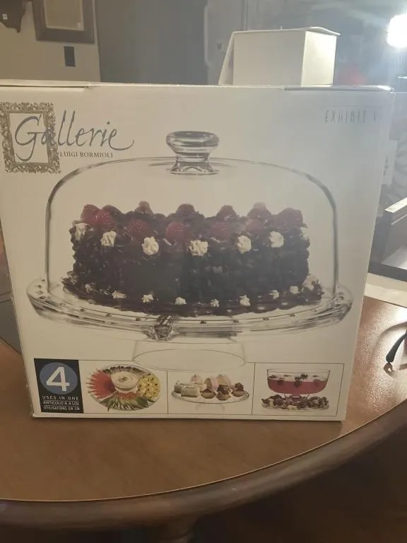 Cake dish or serving bowl. Still in box