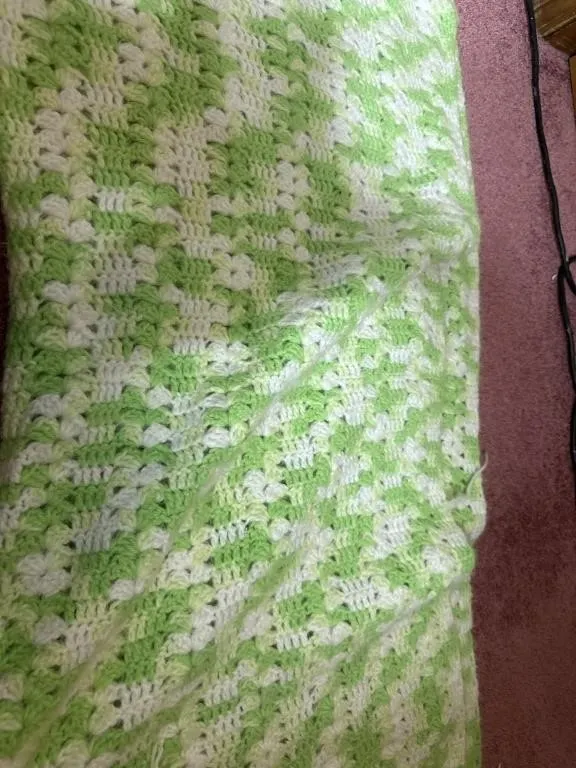 Green afghan 42x58