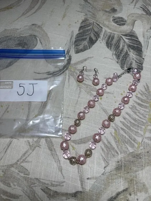 Pink necklace with earrings