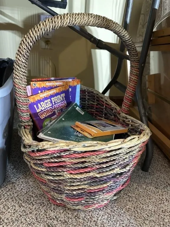 14x16x20 basket. 10x6 cake taker Chest. 8x6