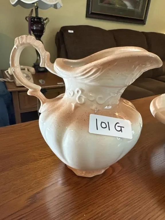 Pitcher 8x8 w bowl 12x3 (damaged) Cream and pink