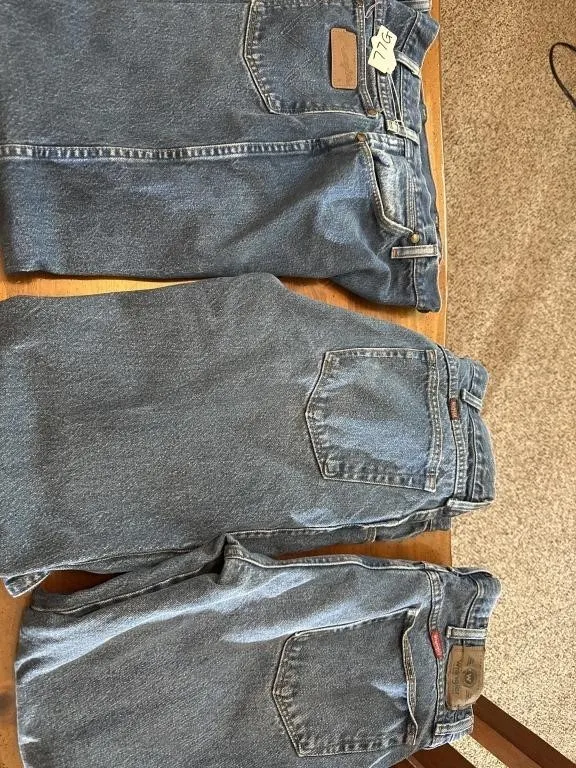 34x30 men�s wranglers Good shape. No holes or