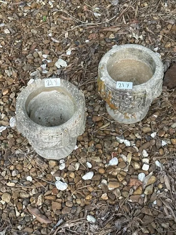 8x9t concrete plantar. X 2