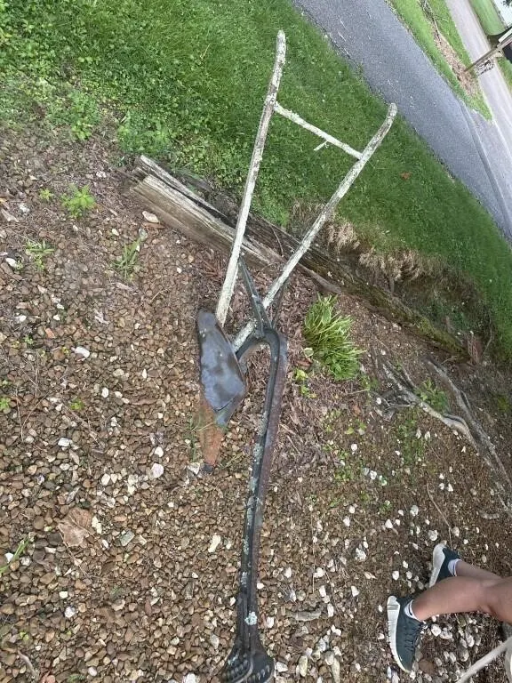 Horse single blade plow