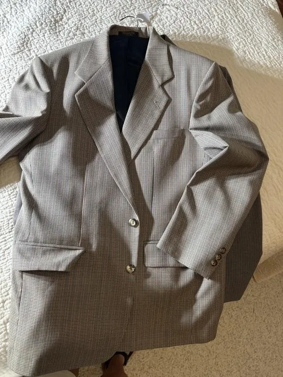 Men�s Garrison Park houndstooth jacket
Magic