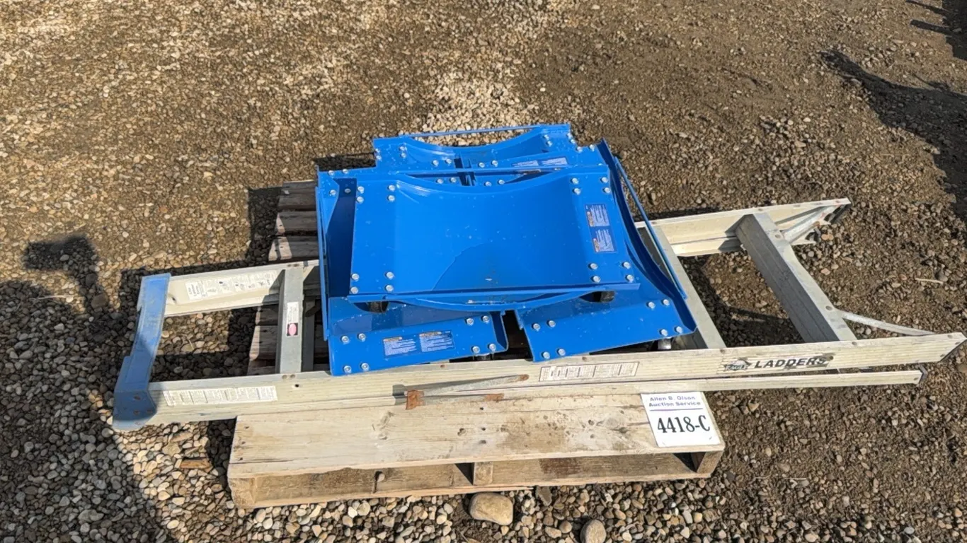 4 - CAR WHEEL DOLLIES, EAGLE STEP LADDER