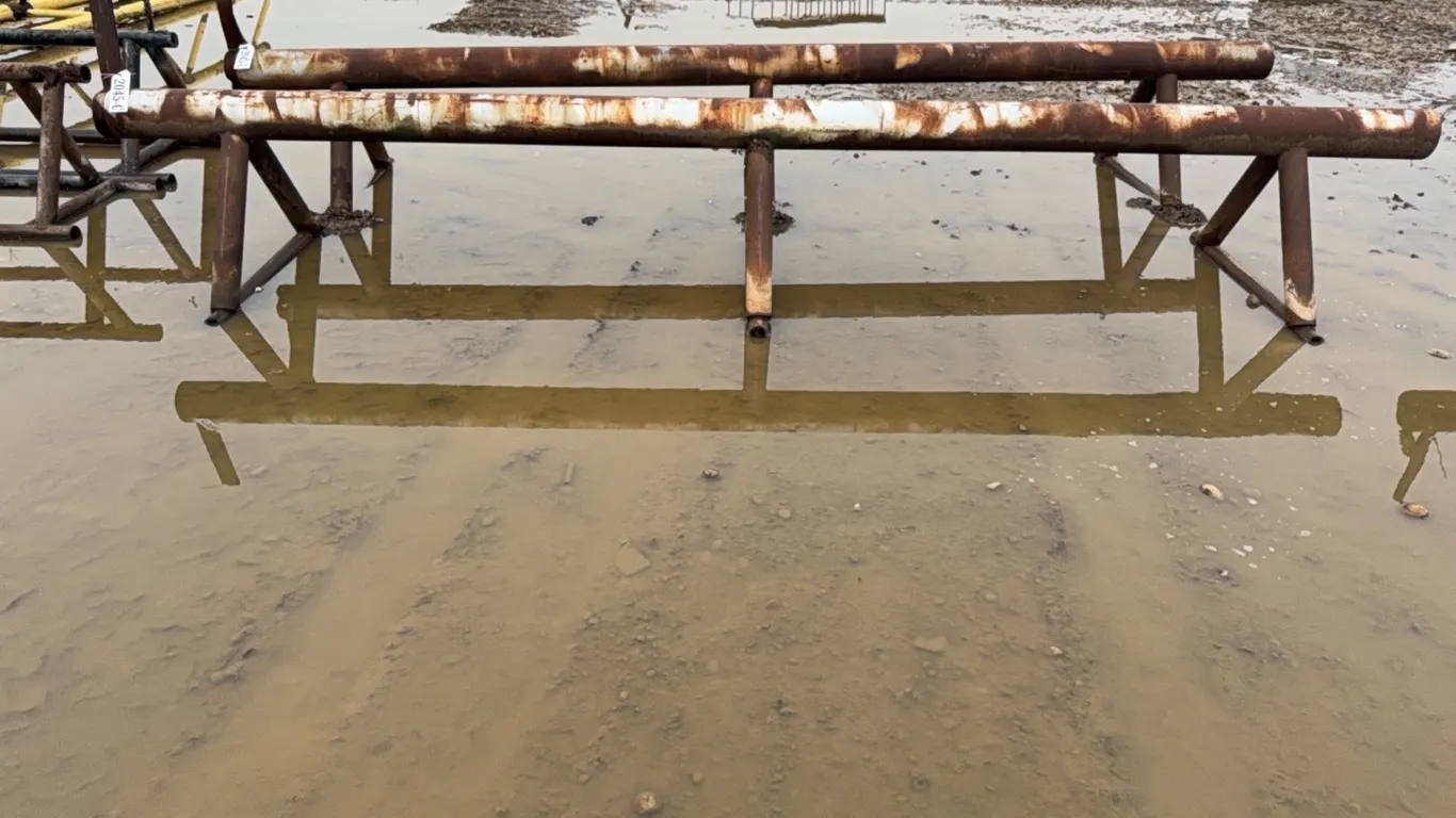 SET OF 15' (L) PIPE RACKS
