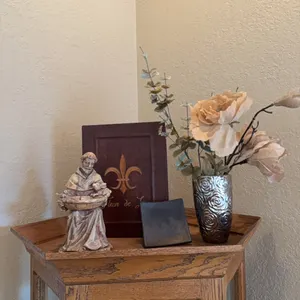 Decor for top of curio cabinet