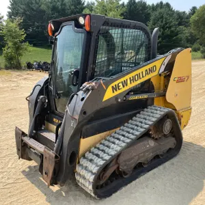 2016 New Holland C227 Tracked Skid Steer