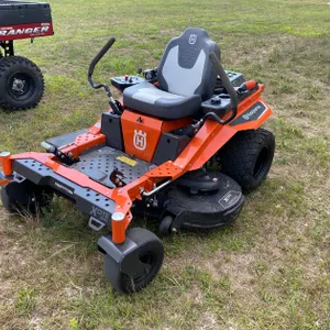 Husqvarna Xcite Z345 Zero Turn Lawn Mower