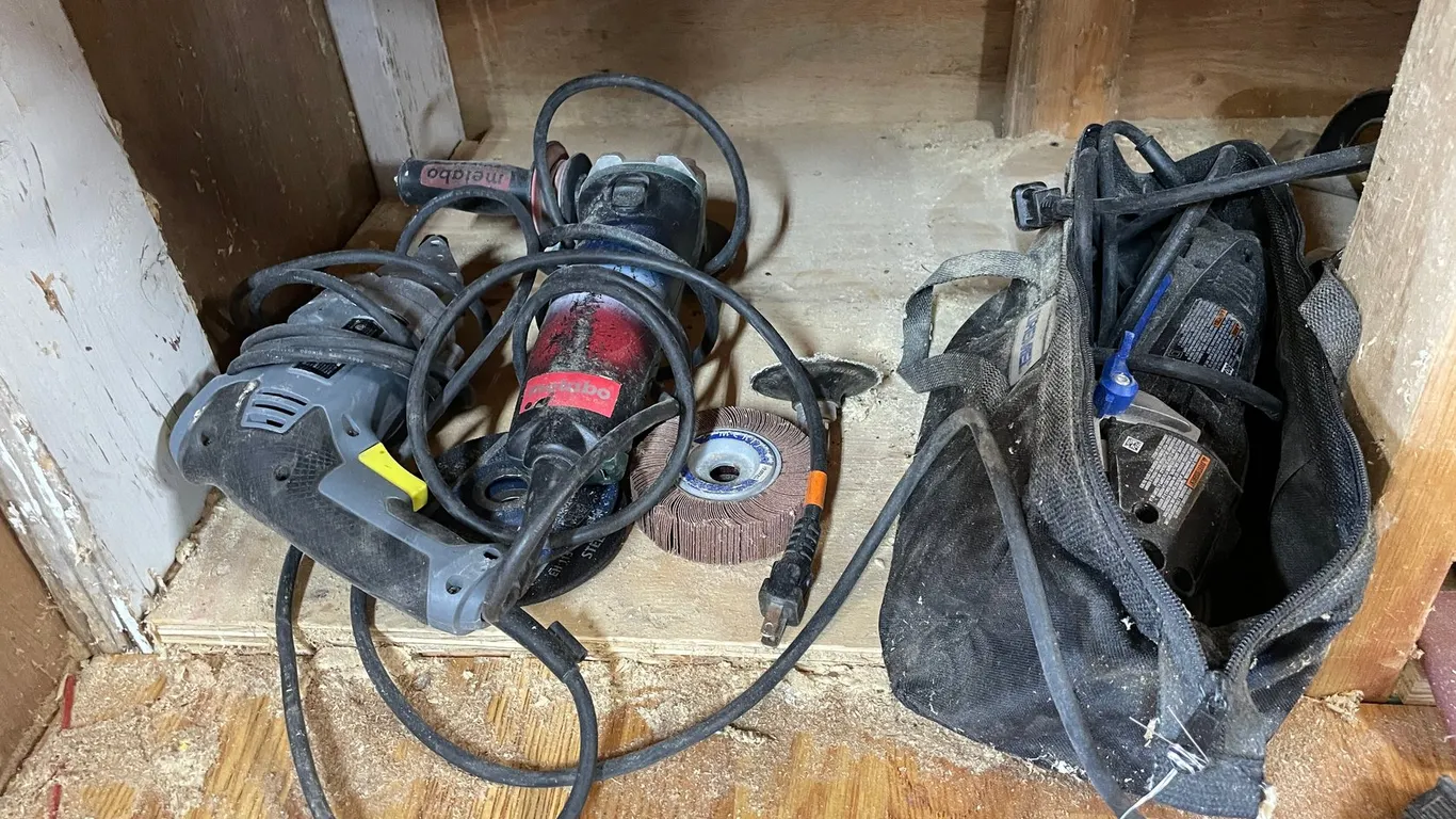 (3) Corded Power Tools