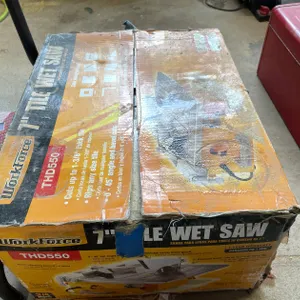 Workforce 7" Tile Wet Saw
