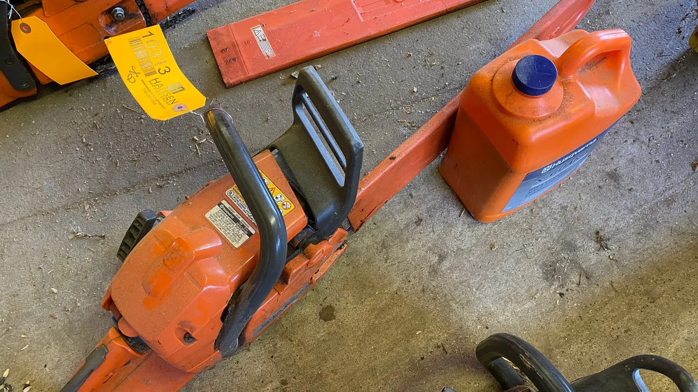Husqvarna 340 Chainsaw