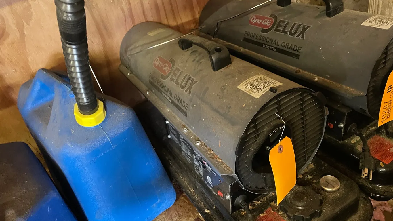 Dyna-Glow Delux Torpedo Heater