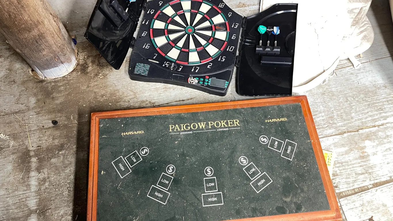Harvard Roulette and Black Jack Game Set