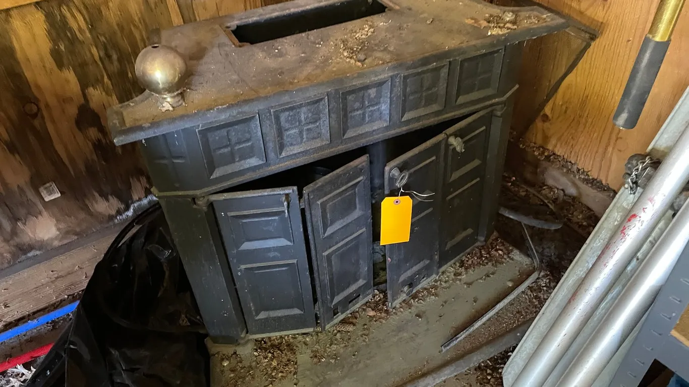 Cast Iron Furnace