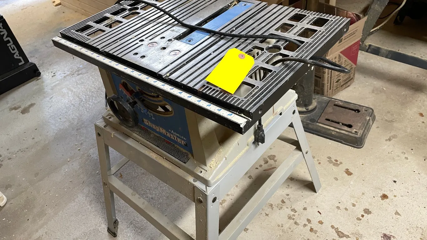 Delta Shopmaster Table Saw